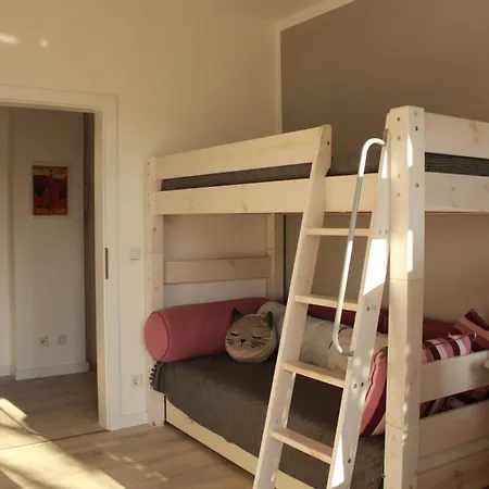 아파트 3 Raum Businessapartment In Der Kulturhauptstadt 2025 #kaffeevollautomat #65 Zoll Tv Mit Surround Soundanlage *